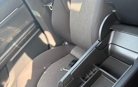 Toyota Camry, 2021 год, 3 199 000 рублей, 15 фотография