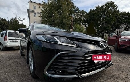 Toyota Camry, 2021 год, 3 199 000 рублей, 4 фотография