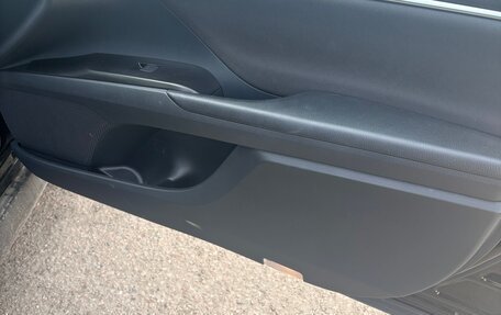 Toyota Camry, 2021 год, 3 199 000 рублей, 20 фотография