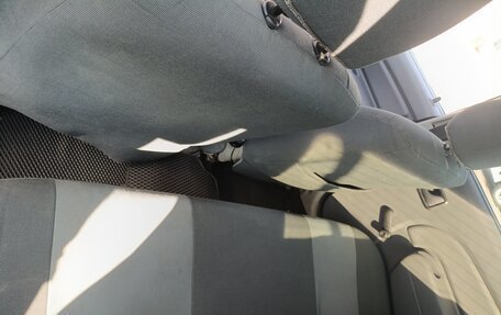 Renault Logan I, 2006 год, 300 000 рублей, 6 фотография