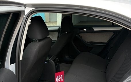 Volkswagen Jetta VI, 2012 год, 1 100 000 рублей, 6 фотография