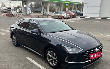 Hyundai Sonata VIII, 2021 год, 2 250 000 рублей, 3 фотография