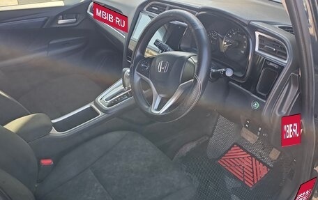 Honda Shuttle II, 2015 год, 1 390 000 рублей, 9 фотография