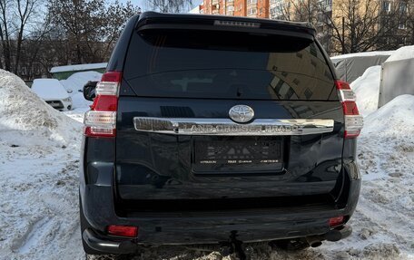 Toyota Land Cruiser Prado 150 рестайлинг 2, 2014 год, 4 200 000 рублей, 4 фотография