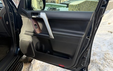 Toyota Land Cruiser Prado 150 рестайлинг 2, 2014 год, 4 200 000 рублей, 15 фотография