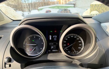 Toyota Land Cruiser Prado 150 рестайлинг 2, 2014 год, 4 200 000 рублей, 17 фотография