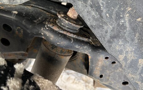 Toyota Land Cruiser Prado 150 рестайлинг 2, 2014 год, 4 200 000 рублей, 29 фотография