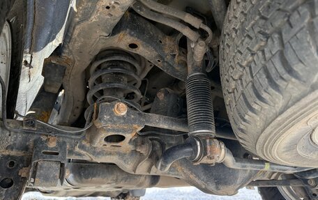 Toyota Land Cruiser Prado 150 рестайлинг 2, 2014 год, 4 200 000 рублей, 32 фотография