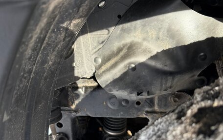 Toyota Land Cruiser Prado 150 рестайлинг 2, 2014 год, 4 200 000 рублей, 34 фотография