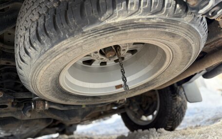 Toyota Land Cruiser Prado 150 рестайлинг 2, 2014 год, 4 200 000 рублей, 36 фотография