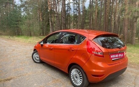 Ford Fiesta, 2011 год, 750 000 рублей, 4 фотография