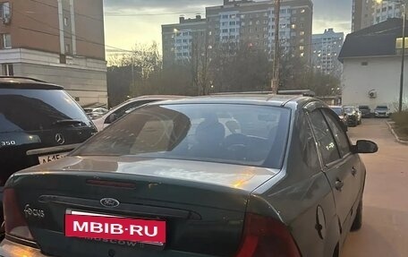 Ford Focus IV, 2001 год, 130 000 рублей, 2 фотография
