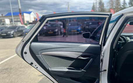 Hyundai i40 I рестайлинг, 2016 год, 1 000 000 рублей, 19 фотография