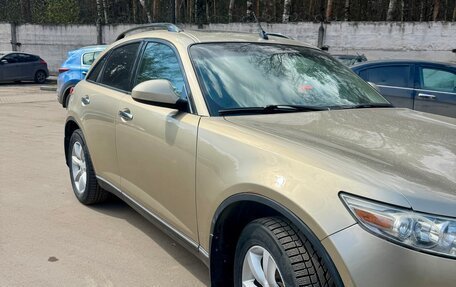 Infiniti FX I, 2004 год, 820 000 рублей, 3 фотография