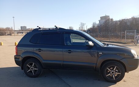 Hyundai Tucson III, 2007 год, 650 000 рублей, 6 фотография