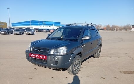 Hyundai Tucson III, 2007 год, 650 000 рублей, 2 фотография