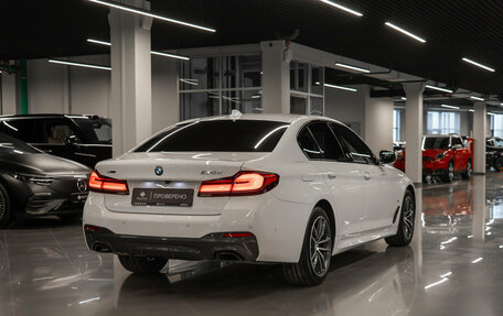 BMW 5 серия, 2020 год, 5 280 000 рублей, 5 фотография