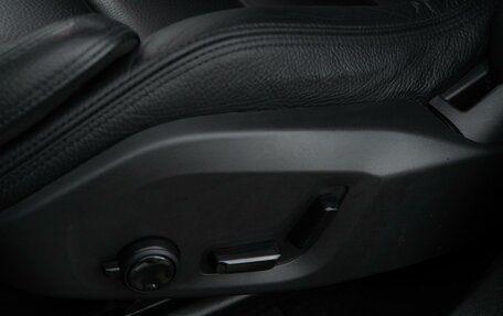 Volvo XC60 II, 2018 год, 3 423 444 рублей, 18 фотография