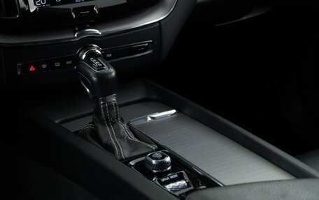 Volvo XC60 II, 2018 год, 3 423 444 рублей, 14 фотография