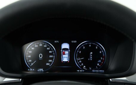 Volvo XC60 II, 2018 год, 3 423 444 рублей, 24 фотография