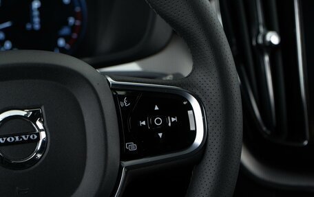 Volvo XC60 II, 2018 год, 3 423 444 рублей, 13 фотография