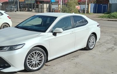 Toyota Camry, 2018 год, 2 300 000 рублей, 1 фотография