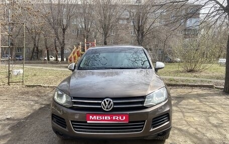 Volkswagen Touareg III, 2011 год, 2 100 000 рублей, 1 фотография