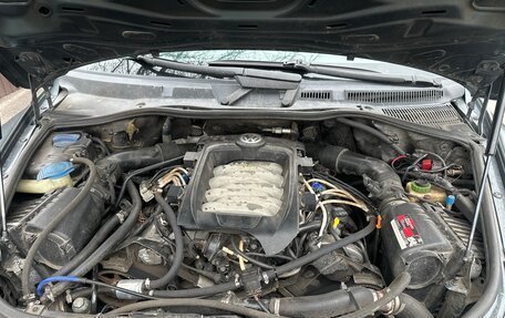 Volkswagen Touareg III, 2004 год, 870 000 рублей, 6 фотография