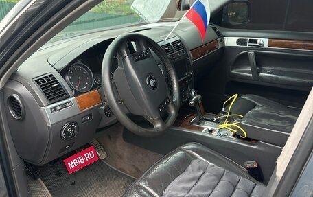 Volkswagen Touareg III, 2004 год, 870 000 рублей, 5 фотография