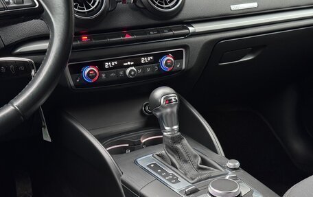 Audi A3, 2020 год, 2 400 000 рублей, 14 фотография