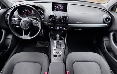 Audi A3, 2020 год, 2 400 000 рублей, 13 фотография