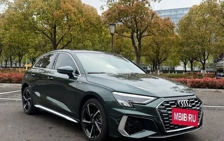 Audi A3, 2022 год, 2 080 000 рублей, 2 фотография