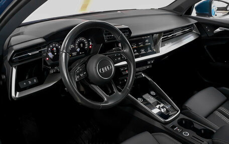 Audi A3, 2021 год, 2 990 000 рублей, 7 фотография