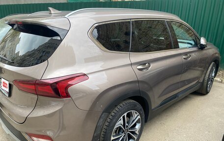 Hyundai Santa Fe IV, 2019 год, 3 500 000 рублей, 4 фотография