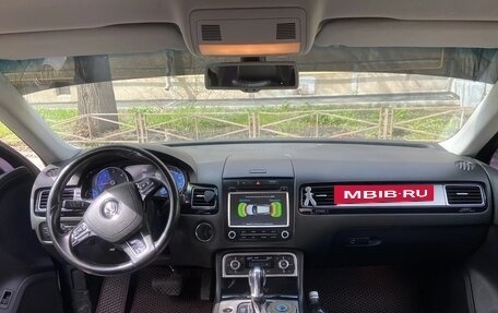 Volkswagen Touareg III, 2011 год, 2 100 000 рублей, 9 фотография