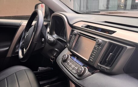 Toyota RAV4, 2015 год, 2 590 000 рублей, 7 фотография