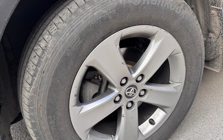 Toyota RAV4, 2015 год, 2 590 000 рублей, 9 фотография