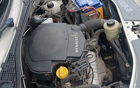 Renault Logan I, 2011 год, 625 000 рублей, 11 фотография