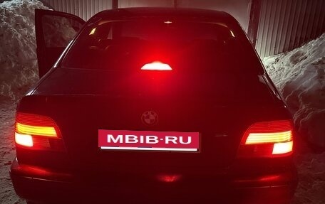 BMW 5 серия, 2002 год, 795 000 рублей, 2 фотография