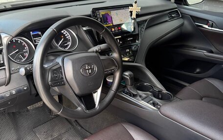 Toyota Camry, 2021 год, 2 500 000 рублей, 7 фотография