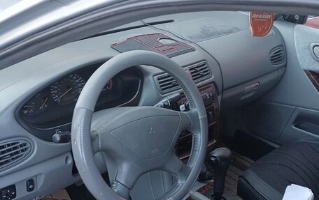 Mitsubishi Galant VIII, 2000 год, 350 000 рублей, 3 фотография