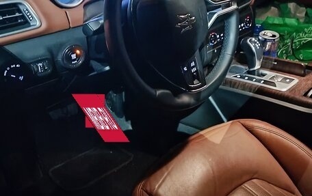 Maserati Ghibli, 2016 год, 4 100 000 рублей, 2 фотография