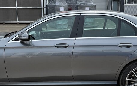 Mercedes-Benz E-Класс, 2021 год, 5 100 000 рублей, 3 фотография