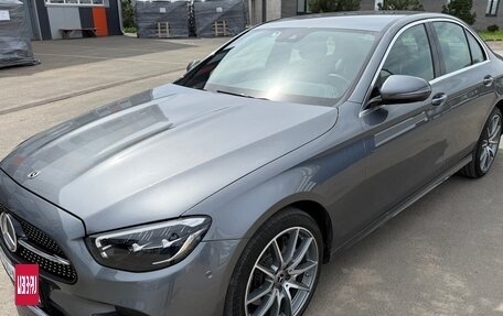Mercedes-Benz E-Класс, 2021 год, 5 100 000 рублей, 2 фотография