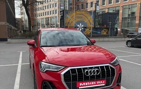 Audi Q3, 2021 год, 4 000 000 рублей, 3 фотография