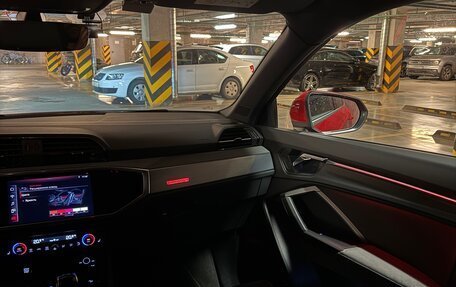 Audi Q3, 2021 год, 4 000 000 рублей, 22 фотография