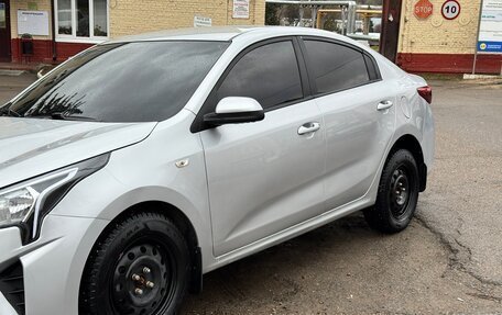 KIA Rio IV, 2021 год, 780 000 рублей, 11 фотография