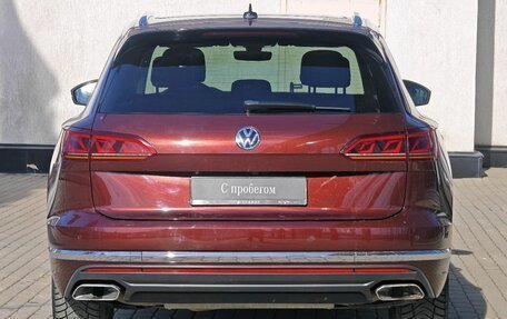 Volkswagen Touareg III, 2019 год, 4 490 000 рублей, 3 фотография