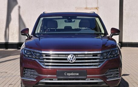 Volkswagen Touareg III, 2019 год, 4 490 000 рублей, 7 фотография