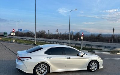 Toyota Camry, 2019 год, 2 800 000 рублей, 1 фотография